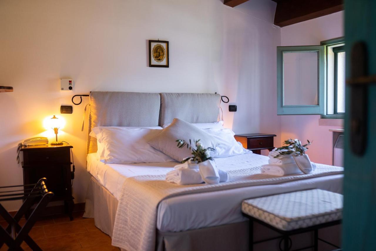Masseria Montepaolo Dimora Di Charme Κονβερσάνο Εξωτερικό φωτογραφία