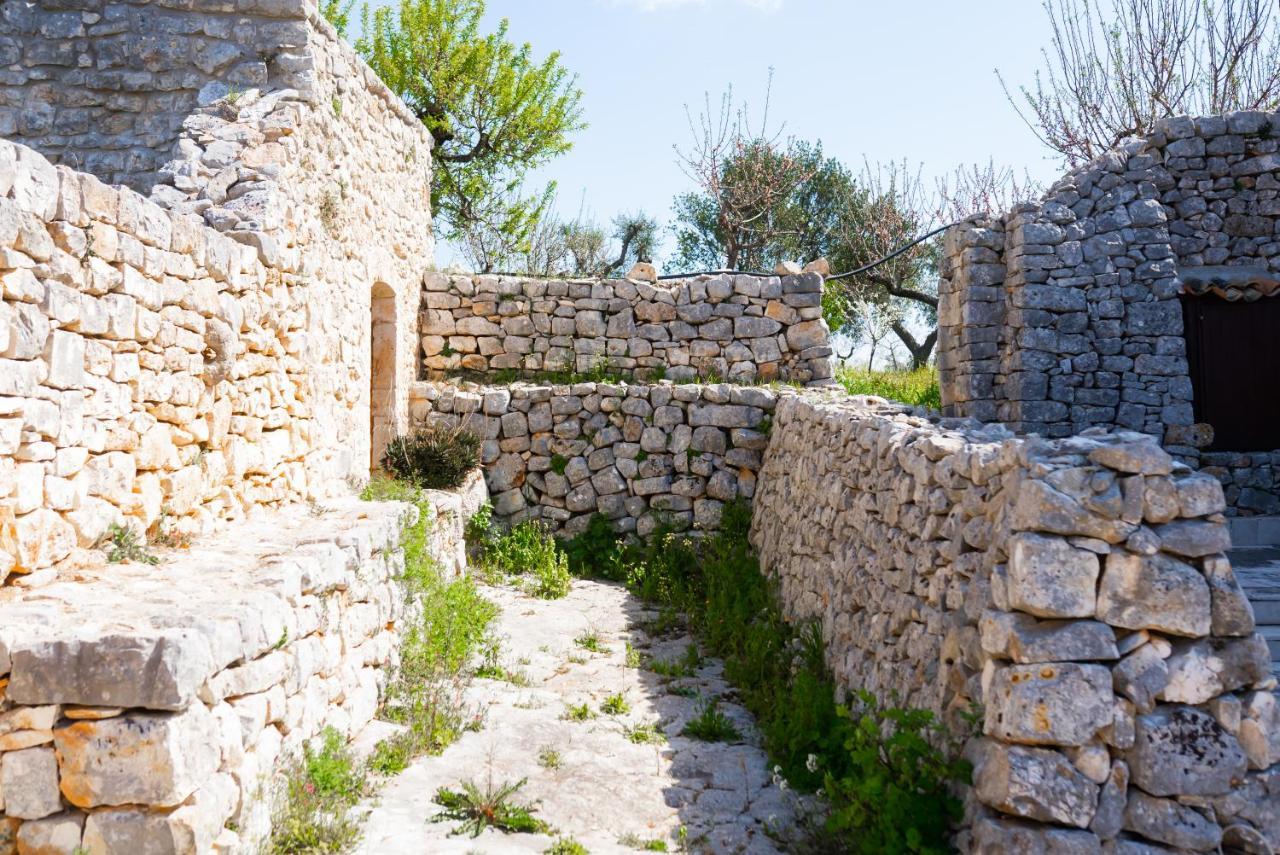 Masseria Montepaolo Dimora Di Charme Κονβερσάνο Εξωτερικό φωτογραφία