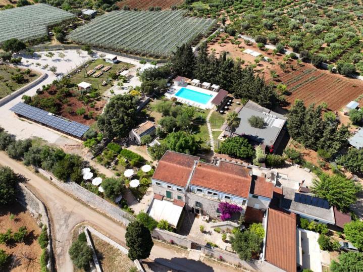 Masseria Montepaolo Dimora Di Charme Κονβερσάνο Εξωτερικό φωτογραφία