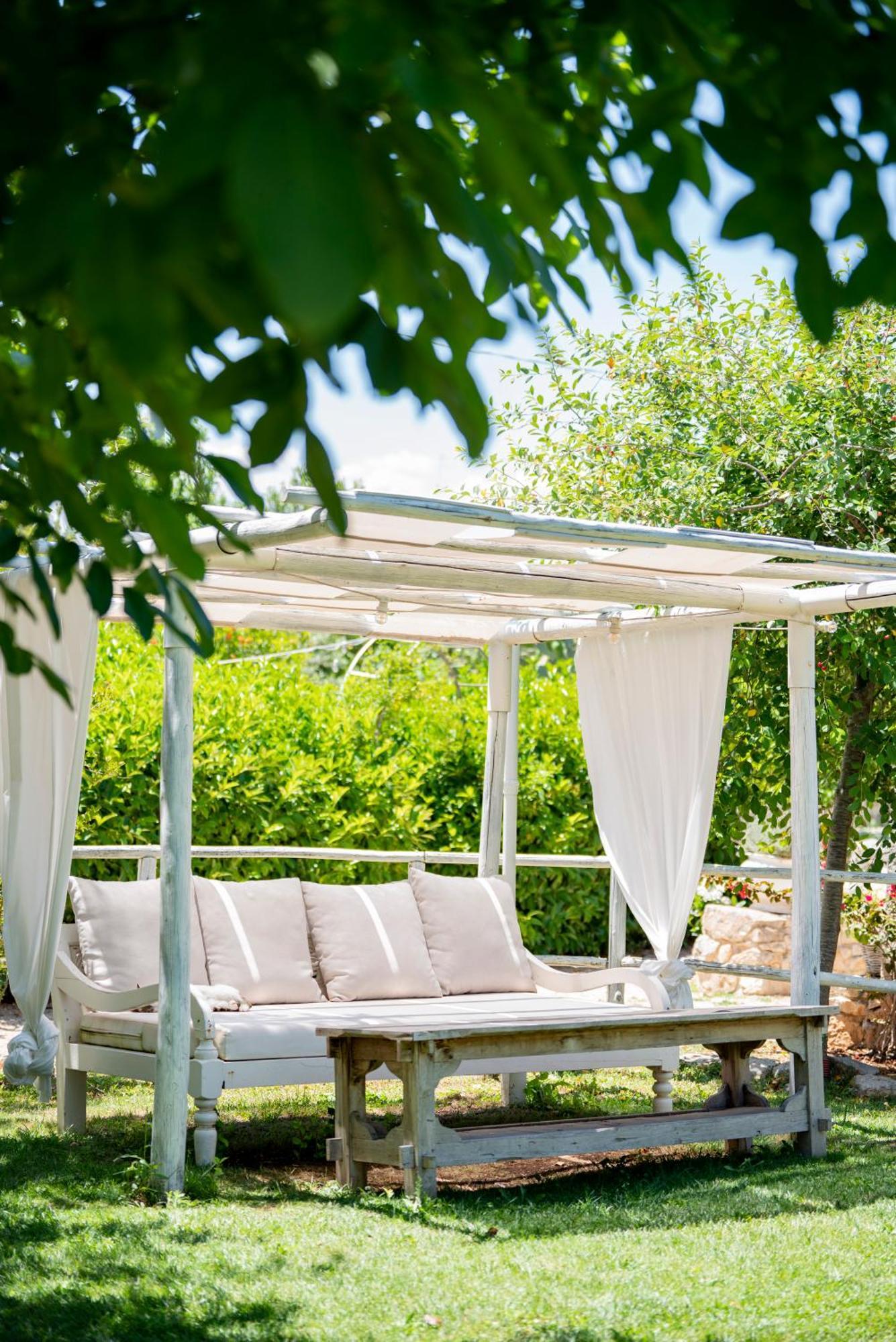 Masseria Montepaolo Dimora Di Charme Κονβερσάνο Εξωτερικό φωτογραφία
